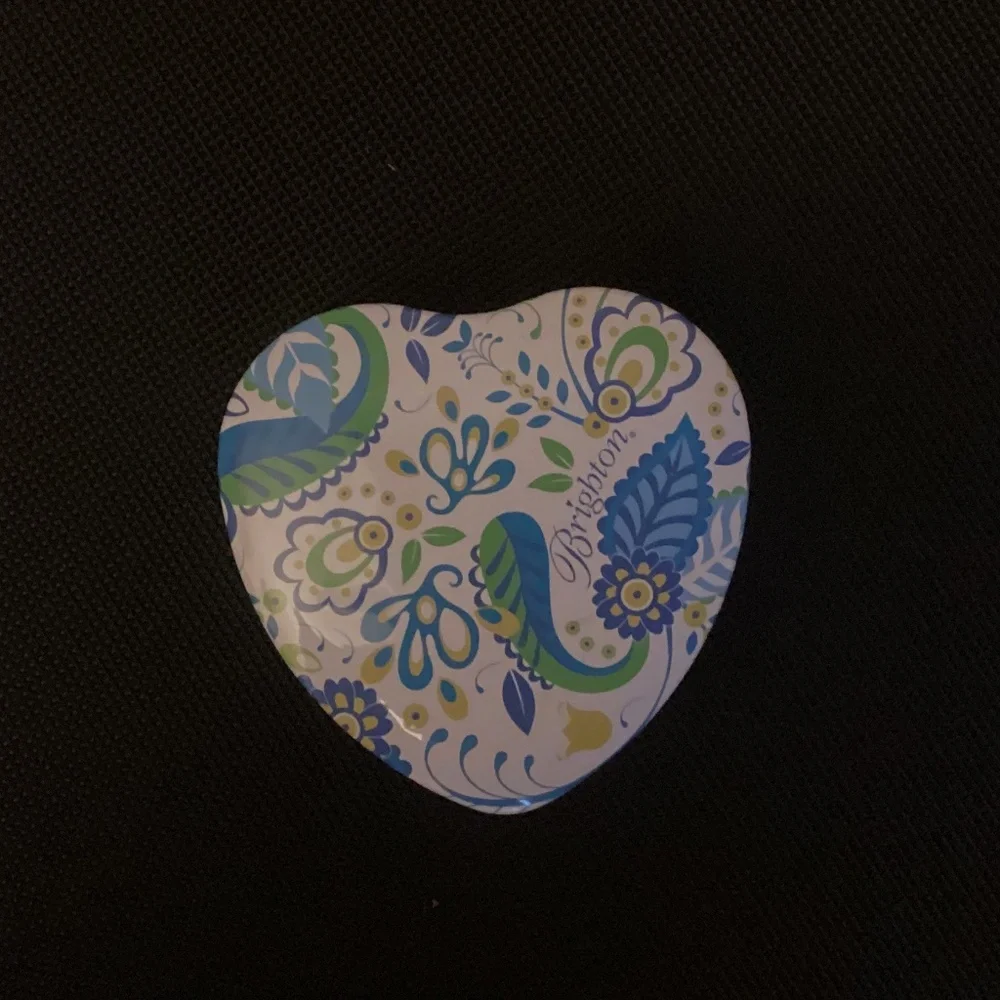 Brighton Floral Heart and Black/White Shaped Lidded Tin Trinket Box 💕💜💙 - Picture 4 of 8